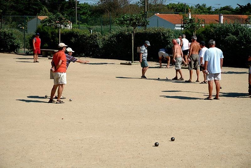 camping les dunes avec terrain de pétanque